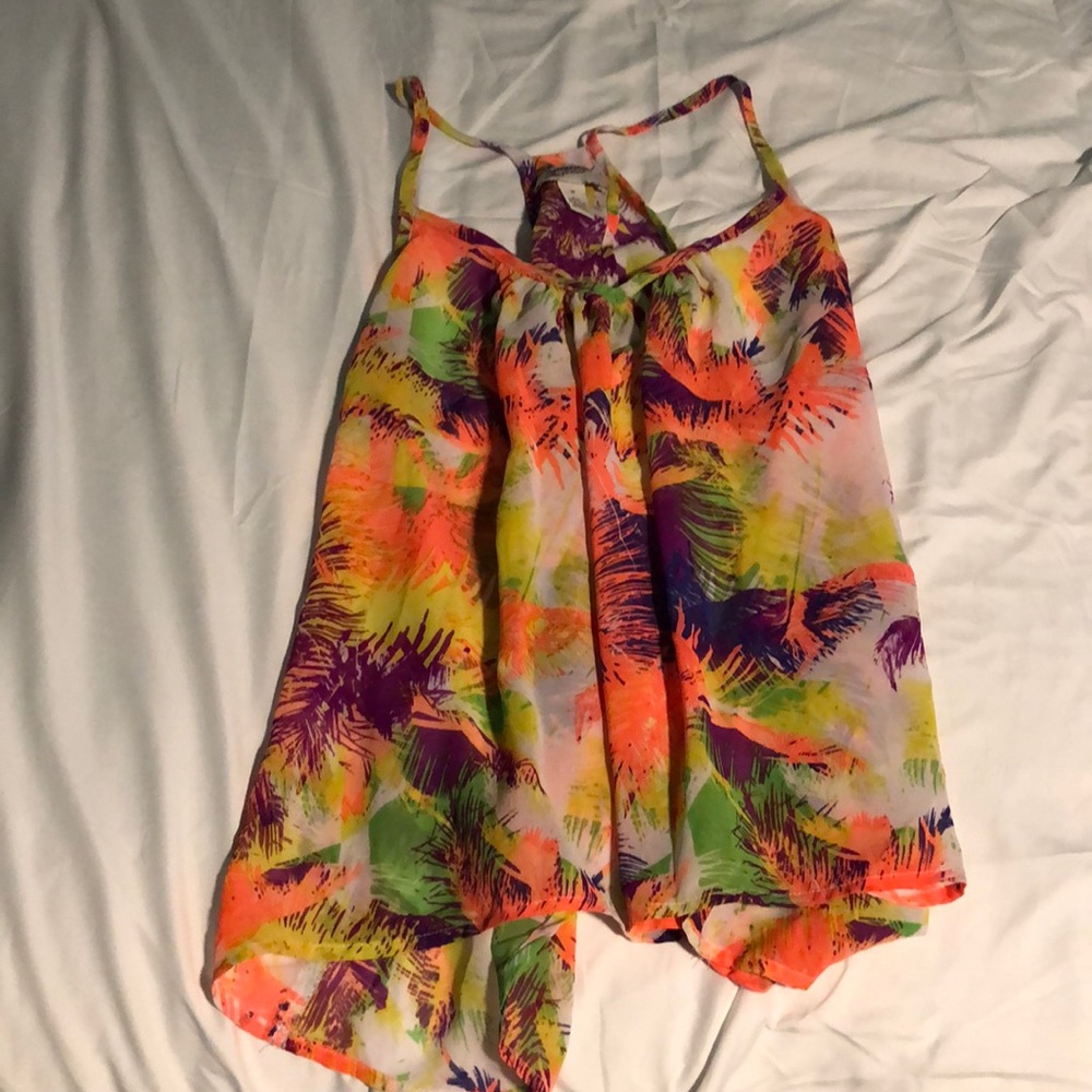 Colorful tank top with slit in back